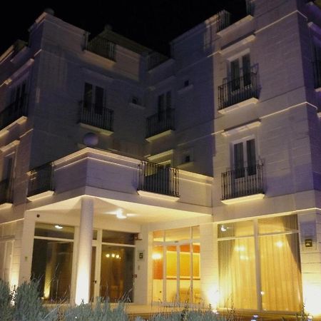 Hotel Madonna Delle Grazie Ceglie Messapica Exterior foto