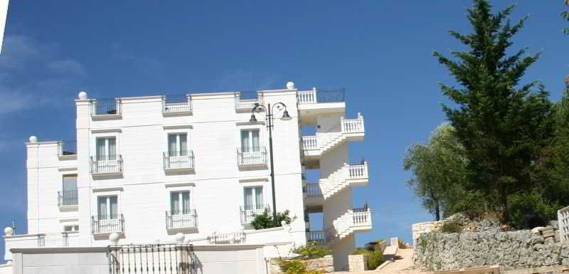 Hotel Madonna Delle Grazie Ceglie Messapica Exterior foto