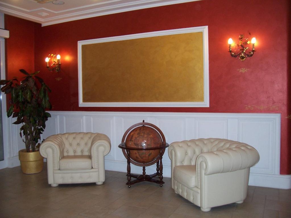 Hotel Madonna Delle Grazie Ceglie Messapica Exterior foto