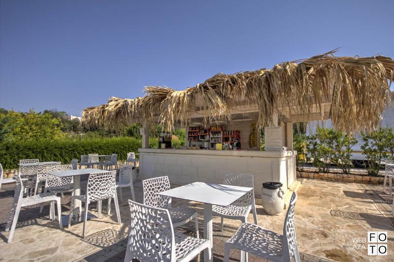 Hotel Madonna Delle Grazie Ceglie Messapica Exterior foto